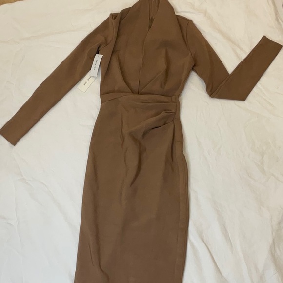 BABATON | Vandelay Dress | Women Size XS | Aritzia | Bandage Dress | NWT | Camel - Picture 2 of 10